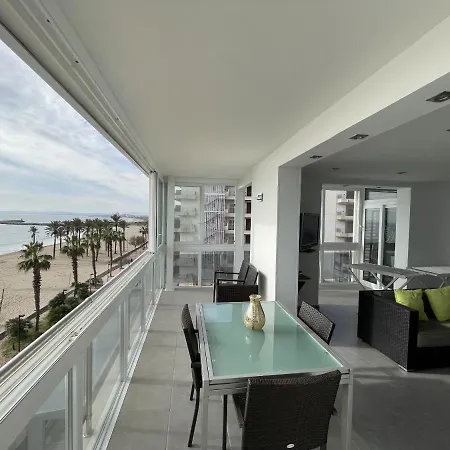 Apartment Front De 34 *